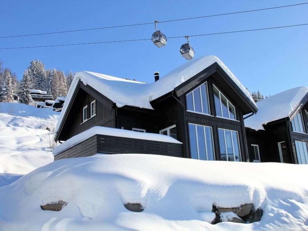 8 bed chalet